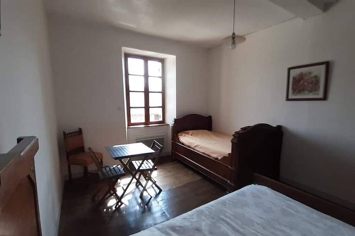 Location de vacances pour 12 personnes, avec jardin et terrasse à Saint-Martin-de-Fressengeas - 2