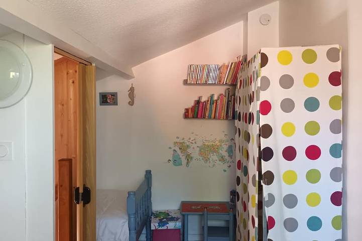 Rental with heated swimming pool 800m from the sea in Brem-sur-Mer, Loire Valley