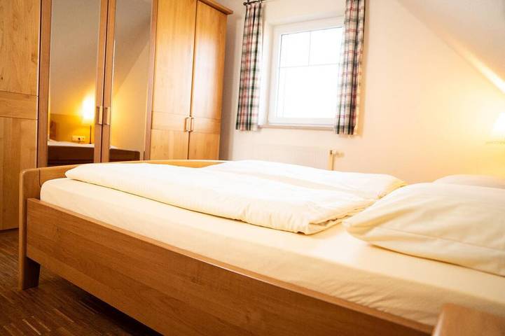 Ganze Wohnung, Gemütlicher Ort zum Ausspannen mit Panoramablick in Feuchtwangen, Romantische Straße