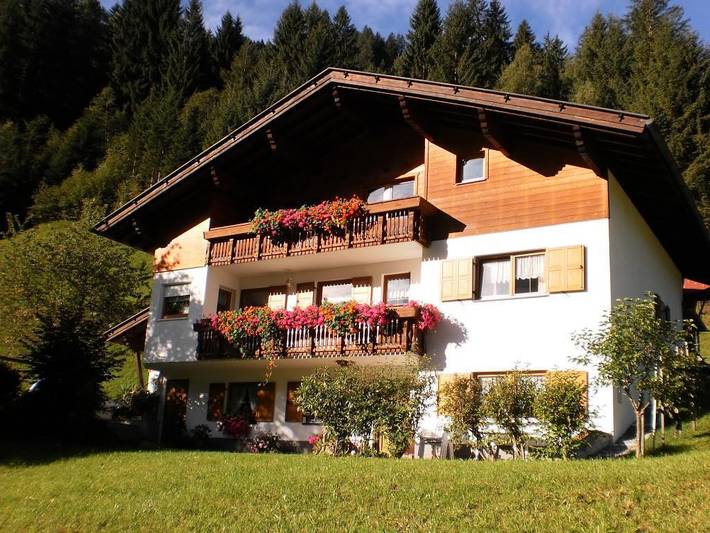 Ferienwohnung für 4 Personen, mit Terrasse in Gaschurn und Umgebung - 3