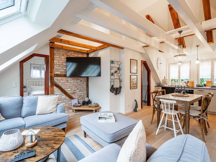 Ferienwohnung für 6 Personen, mit Terrasse und Seeblick in Pudagla