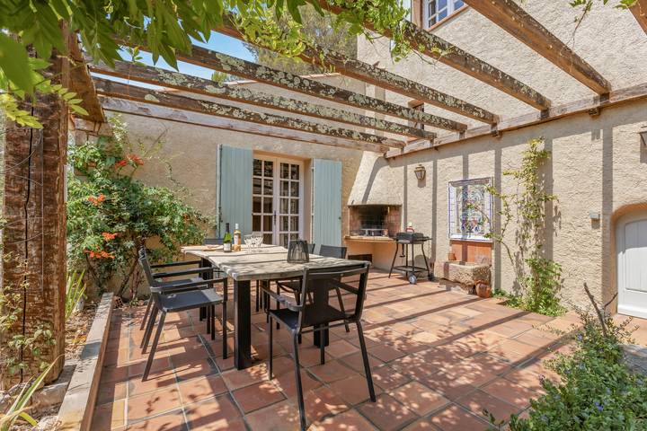 Villa Cococinel in Salernes, Draguignan Region