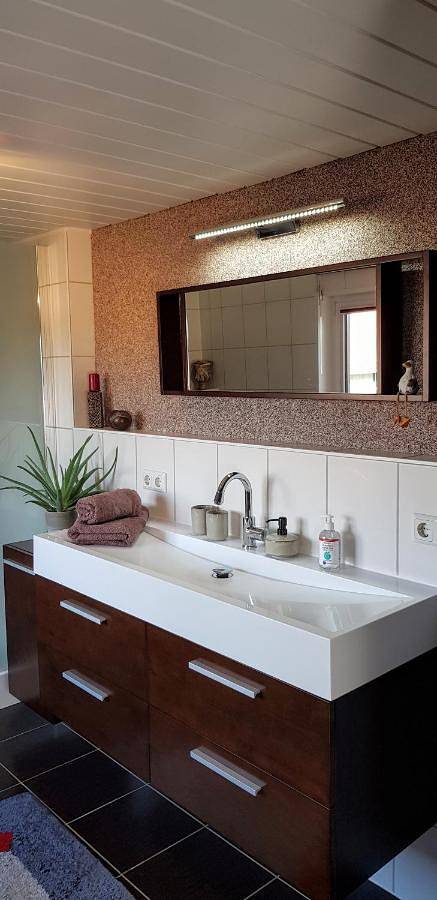 Ganze Wohnung, Ferienwohnung Malu Sol im Harz - stilvoll, gemütlich, tierfreundlich - mit Garten in Thale, Harzvorland