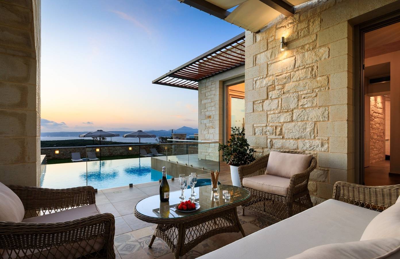 Villa für 6 Personen mit Garten in Kokkino Chorio, Vamos