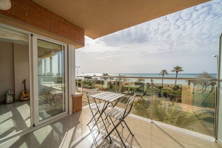 Ferienwohnung für 4 Personen, mit Balkon in Pineda de Mar - 2