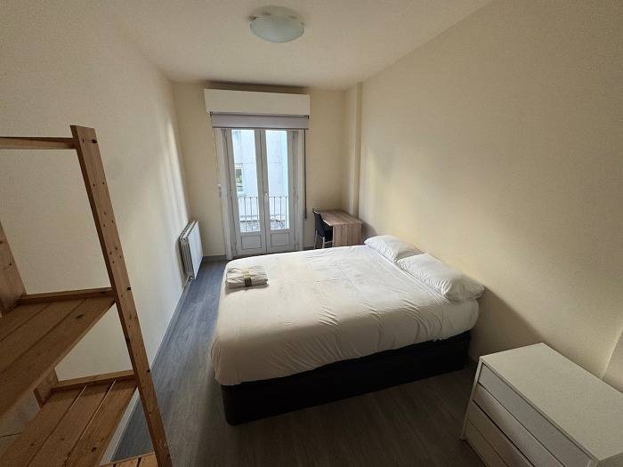 Appartamento intero, Rental unit in Santander · ★New · 3 bedrooms · 3 beds · 1 bath in Santander, Costa cantabrica