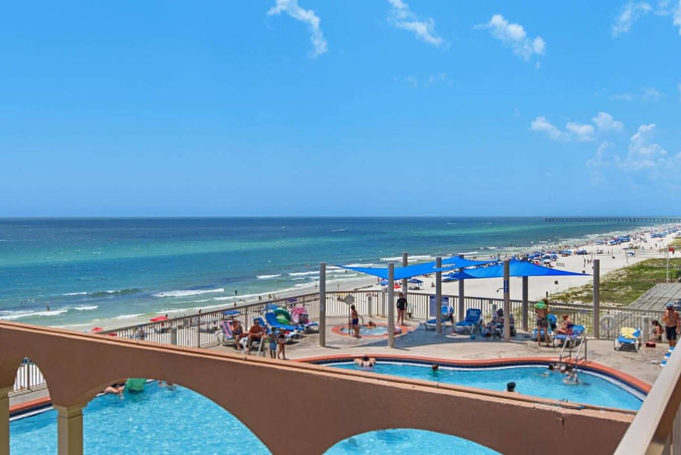 Ganze Wohnung, Coastal Condo 607 by Brightwild Beachfront in Panama City Beach, Emerald Coast