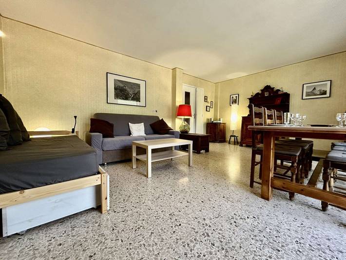 Appartement entier, Charmant T2 rénové, balcon sud, proche commerces in Le Monêtier-les-Bains, Serre Chevalier