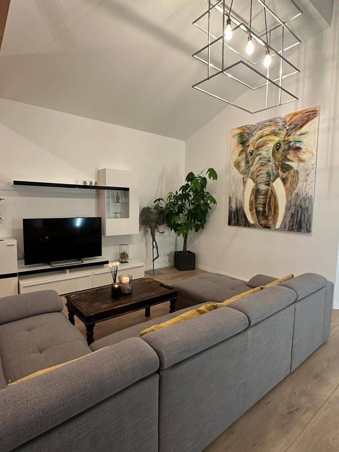 Ferienhaus für 4 Personen, mit Terrasse und Garten sowie Ausblick in Wolfhagen - 2