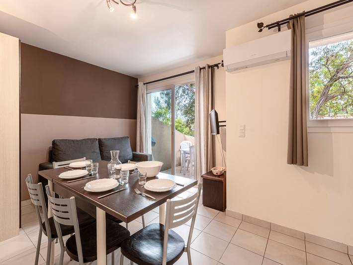 Location de vacances pour 5 personnes, avec balcon et piscine dans Favone - 3