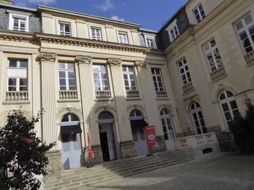 Appartement De Vacances pour 2 Personnes dans Rennes, Région de Rennes, Photo 2