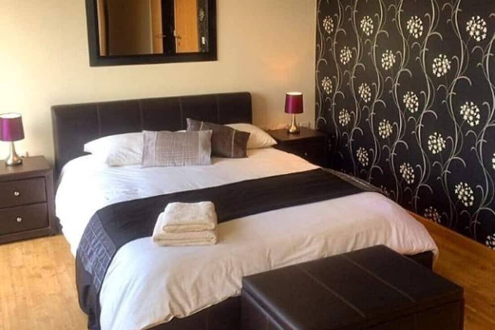 Modern Coastal House near Whitstable with Spectacular Sea Views in Whitstable, Kent