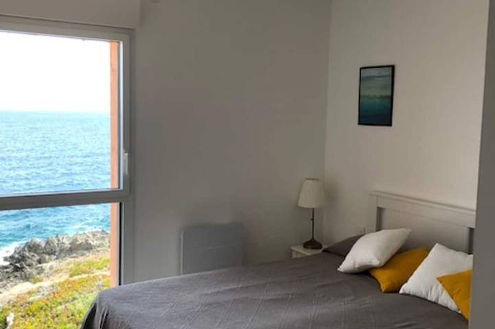 Appartement entier, Superb Ap 4 Pers Mer en bas Vue directe Parking privatif Super équipé in Côte Vermeille, Collioure