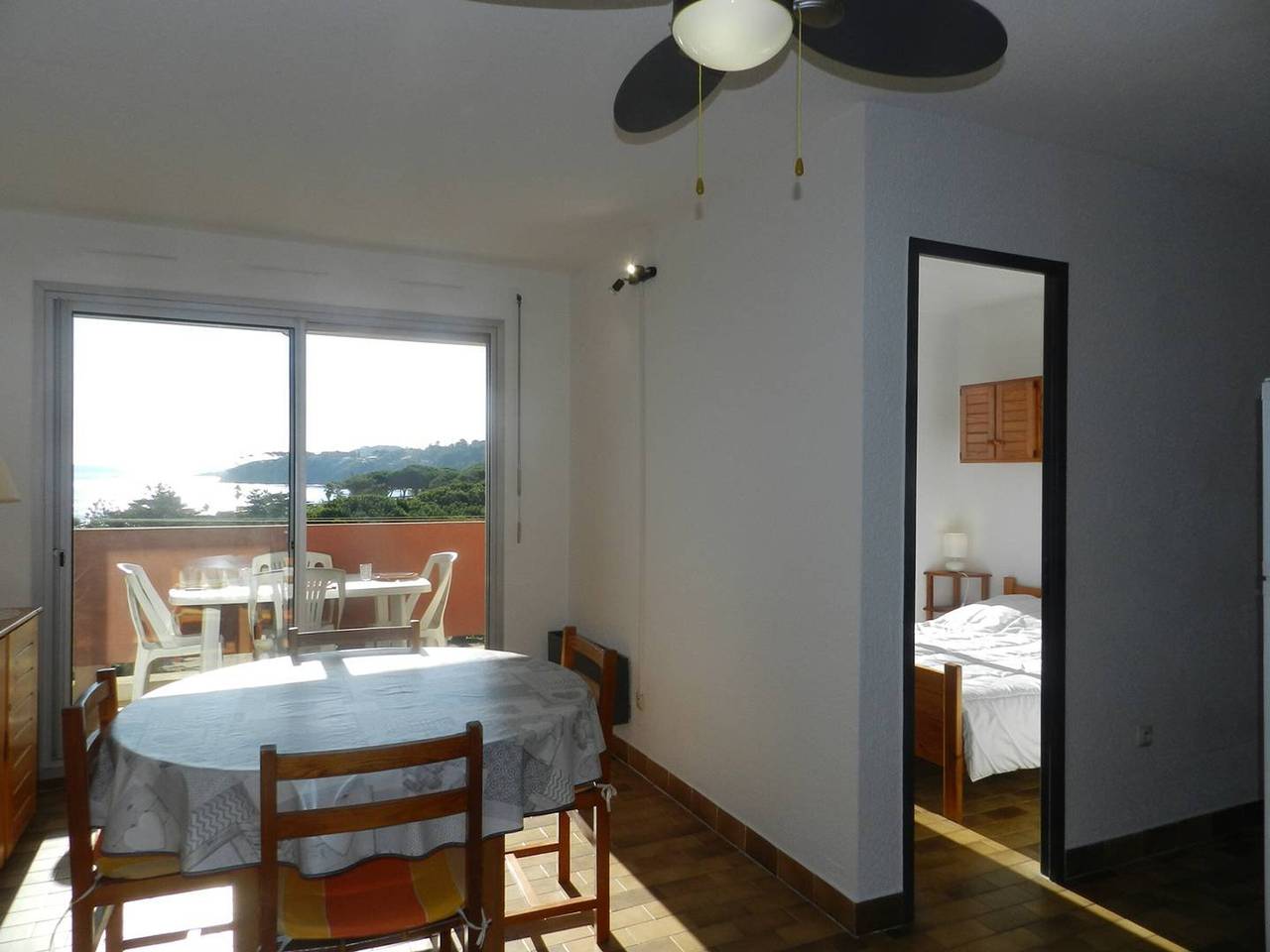 Appartement entier, Appartement 2 pièces avec piscine et plage à Bormes-les-Mimosas in Bormes-les-Mimosas, Parc national de Port-Cros