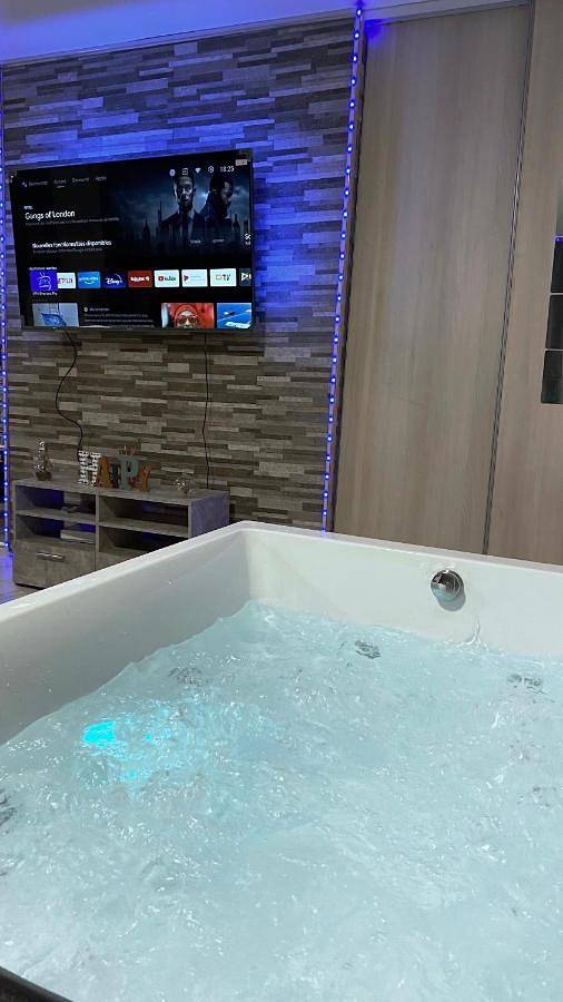 Gîte pour 2 personnes, avec jacuzzi à Sevran - 3