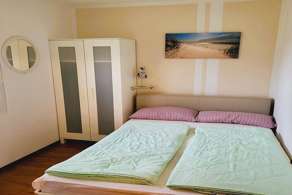 Bungalow nur wenige Schritte vom Meer entfernt in Alt Reddevitz, Mönchgut