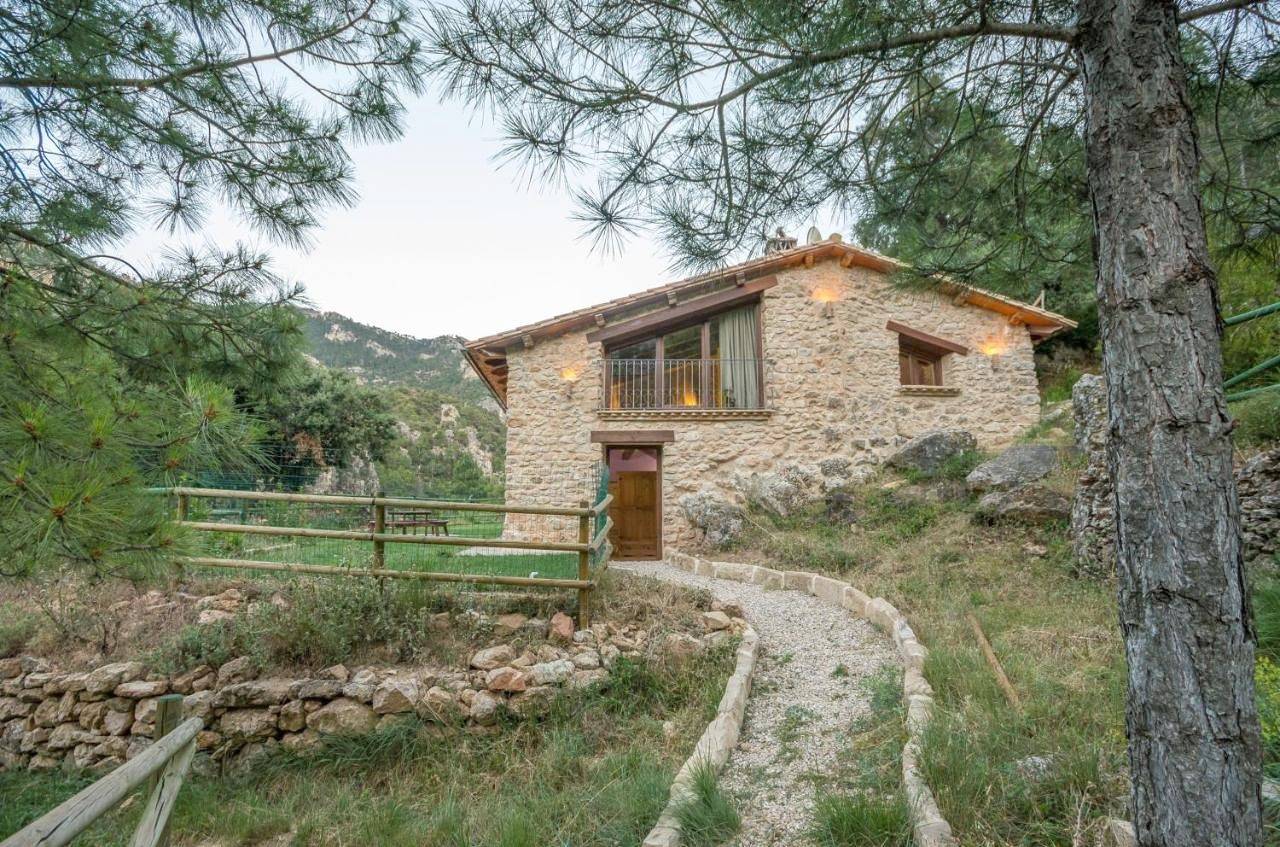 Three-Bedroom Townhouse in Beceite, Massis dels Ports