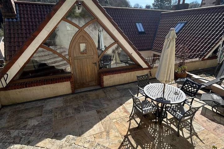 Apartamento vacacional entero, 1 Bed Suite - Sleeps 2, Patio, Parking & Wifi in Jersey