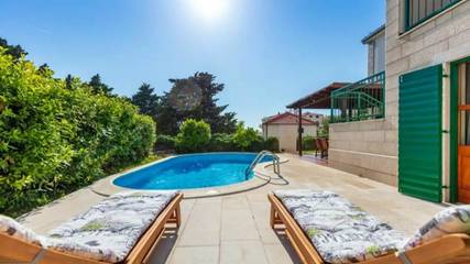 Villa for 8 People in Hvar City, Split-Dalmatia, Photo 4