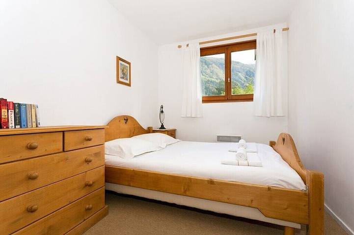 Gîte pour 6 personnes, avec jardin dans Gare des Praz de Chamonix - 4