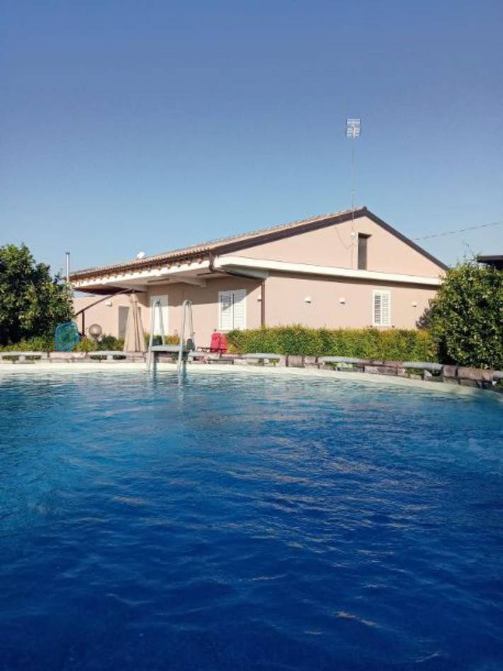 Villa per 4 persone, con giardino - 1