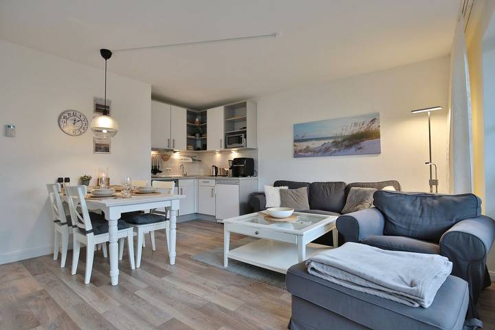 Ferienwohnung für 4 Personen, mit Terrasse in Niendorf - 2