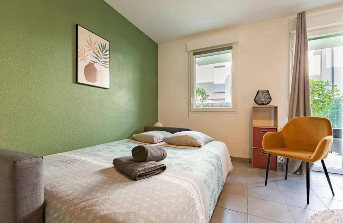 Appartement entier, Confort et calme en rez-de-chaussée in Villeneuve-Tolosane, Toulouse et ses environs