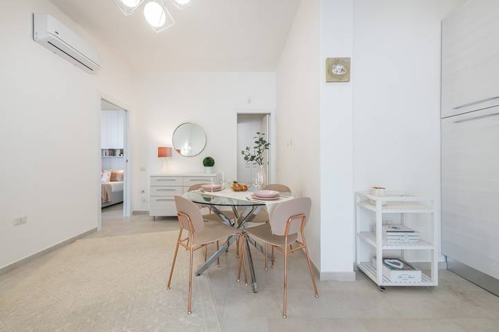 Appartamento intero, Appartamento 'La Casa dei Sognatori' con barbecue, terrazza privata e Wi-Fi in Crabonaxa/Villasimius, Villasimius