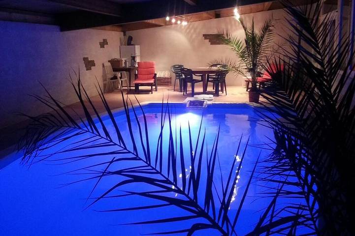 Gîte pour 5 personnes, avec Balcon et Jacuzzi dans Les Auxons