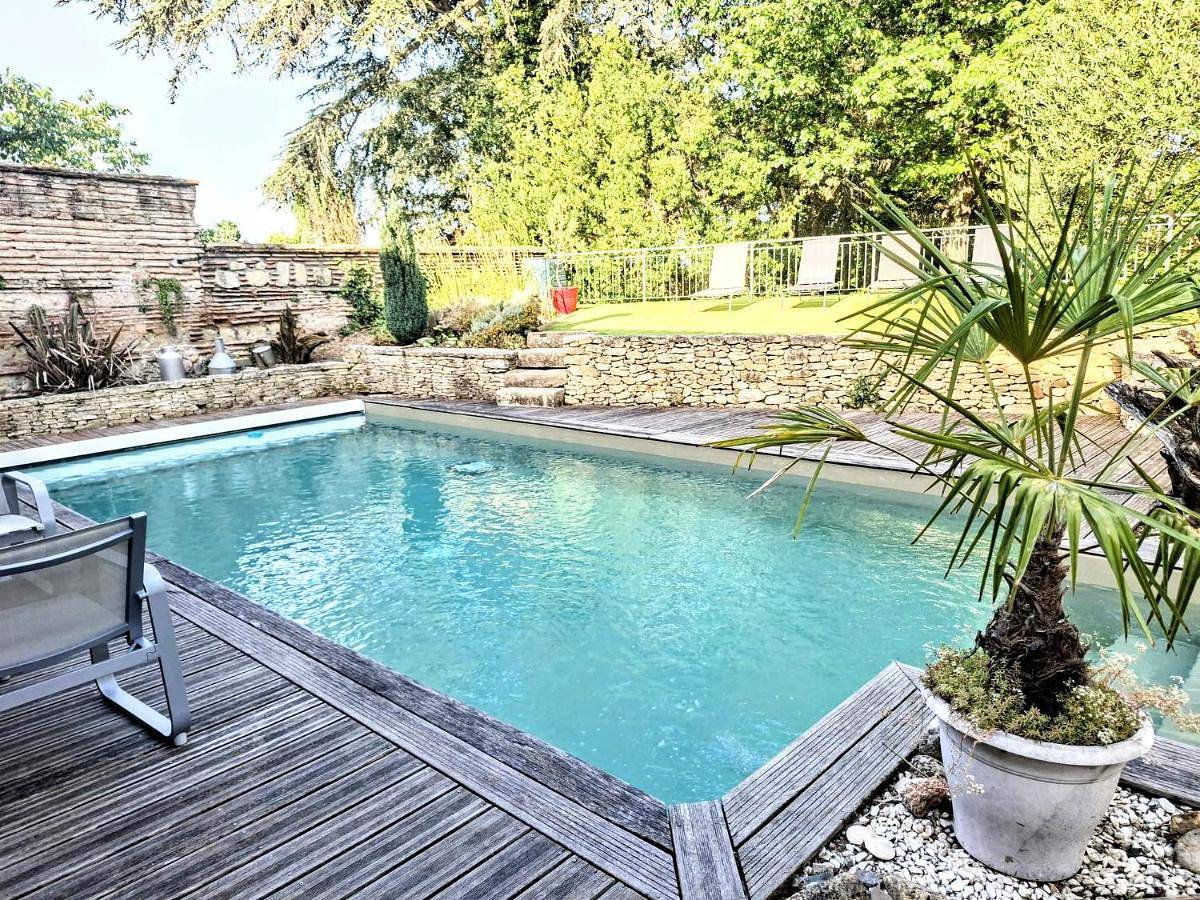 Gîte du Roudey - Campagne - Piscine - idéal 9 personnes in Gontaud-de-Nogaret, Région de Marmande