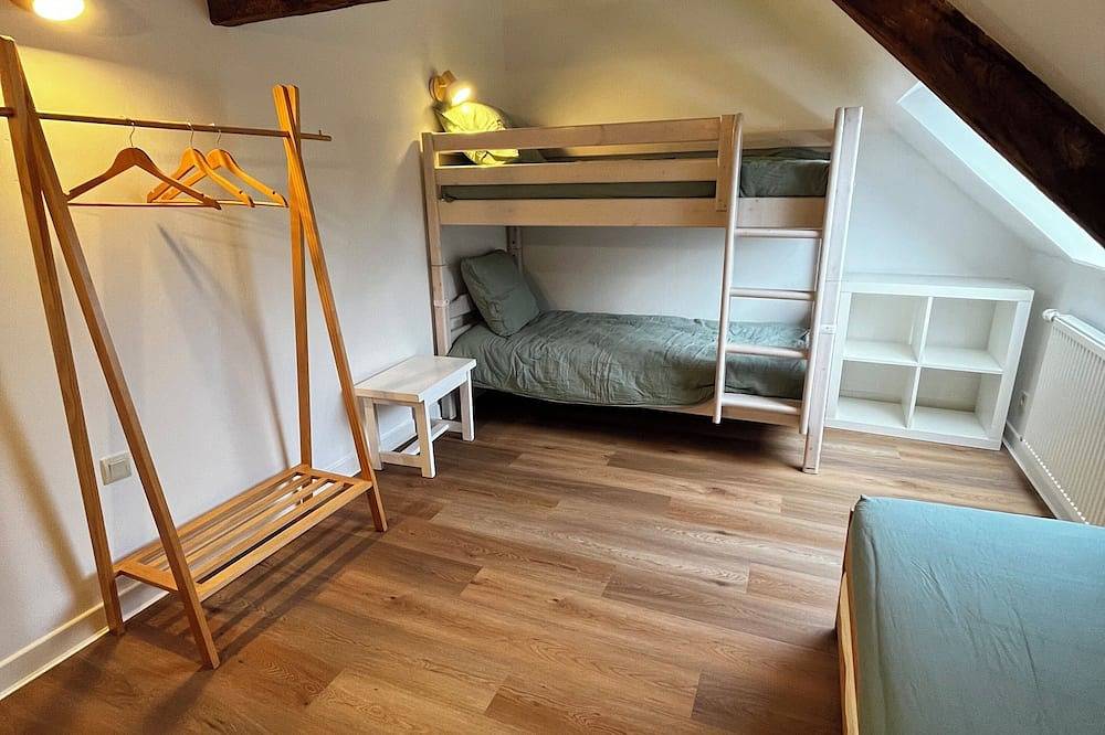 Family cottage in the countryside with private Nordic bath in Scaër, Quimper region