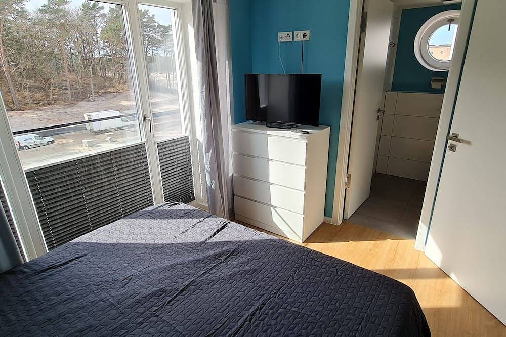 Geheel appartement, Prora 1. Reihe 85 qm Fewo bis 4 Pers. Vollausstattung Neuwertig in Prora, Binz
