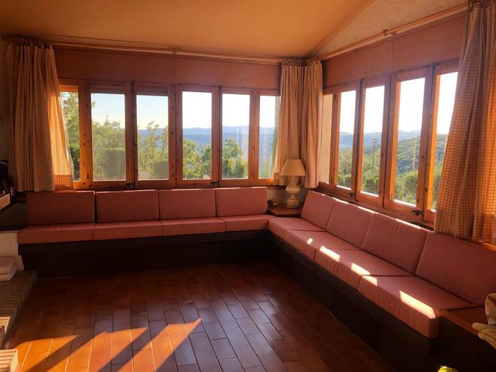 Maison de campagne pour 8 personnes, avec Terrasse ainsi que Jardin et Vue à Àger