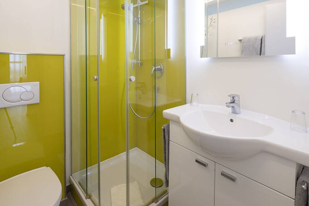 Ganze Wohnung, Apartment 4, 36qm, 1 Wohn-/ Schlafzimmer, max. 2 Personen in Nonnenhorn, Bayerisch Schwaben