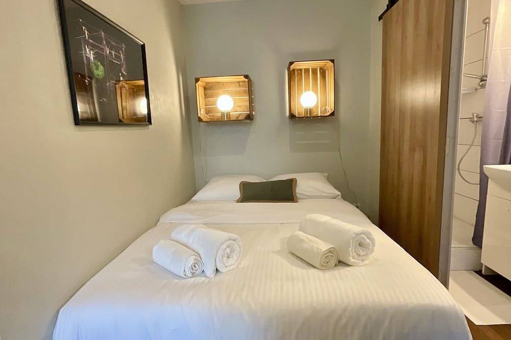 Appartement entier, Appartement studio à Verdun,  « Les Coulisses » in Verdun (Municipalité), Verdun