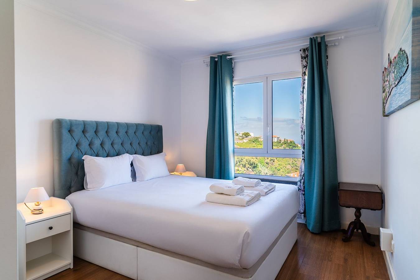 Ganze Wohnung, Ferienwohnung für 4 Personen mit Balkon in Caniço, Madeira