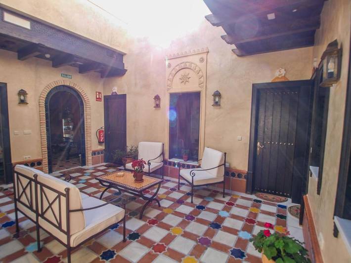 Gîte pour 4 personnes, avec jacuzzi et terrasse à Alcalá del Valle