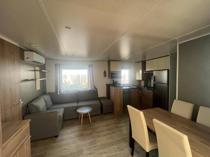 Location de vacances pour 6 personnes dans Office De Tourisme De Narbonne Plage - 3