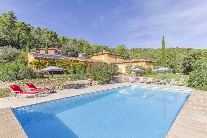 Chalet para 10 personas, con terraza y jardín - 1