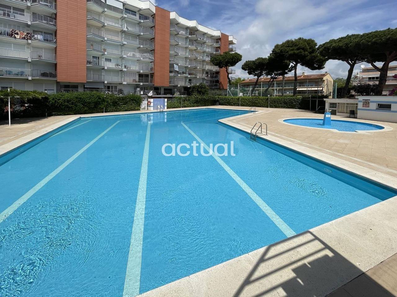 Ganze Wohnung, Apartment mit Terrasse und Poolblick - ? Pers. in Platja d'Aro, Costa Brava