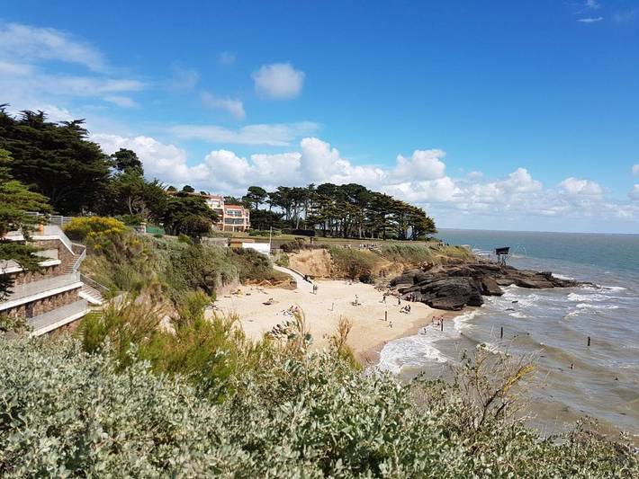 Gîte pour 4 personnes, avec balcon ainsi que jardin et vue, animaux acceptés dans Plage de La Birochère