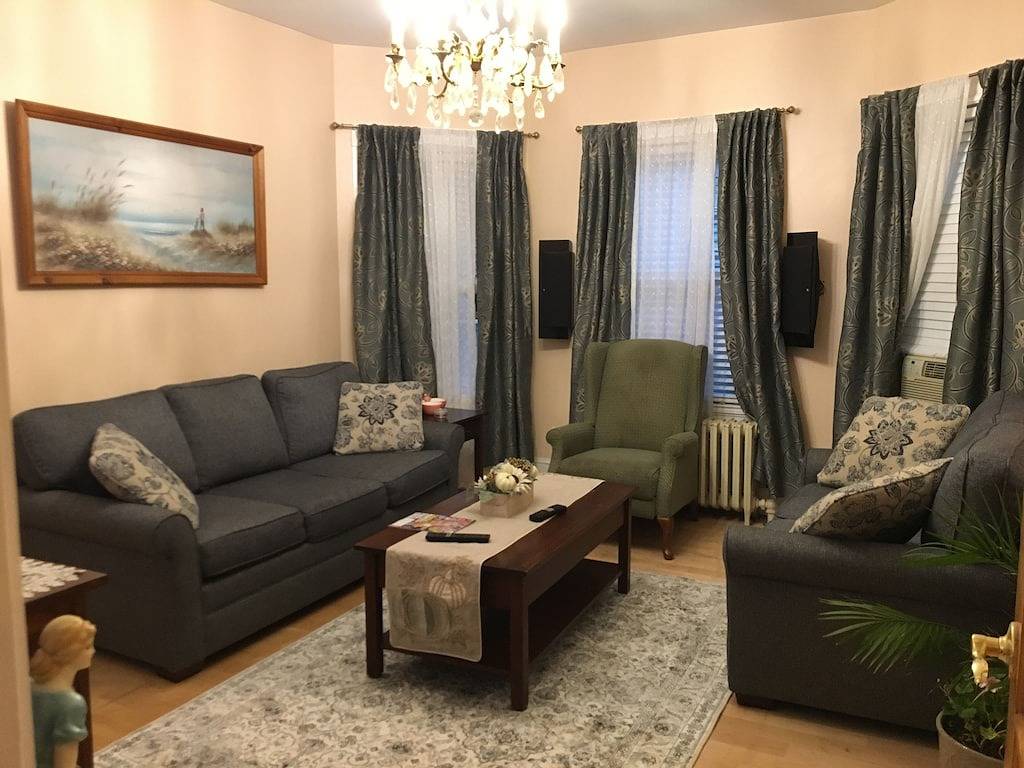 Apartment for 10 Guests in Boston, Massachusetts