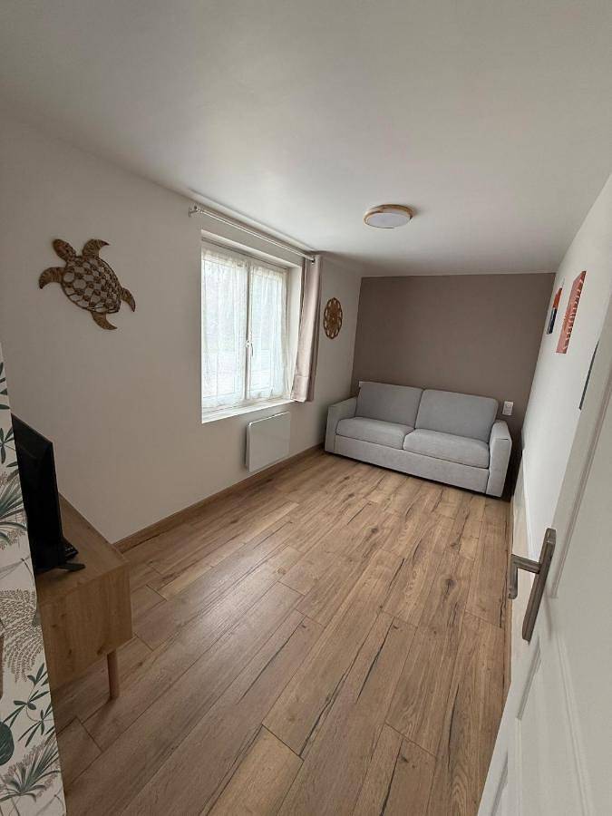 One-Bedroom House in Fresnoy-Folny, Région de Dieppe