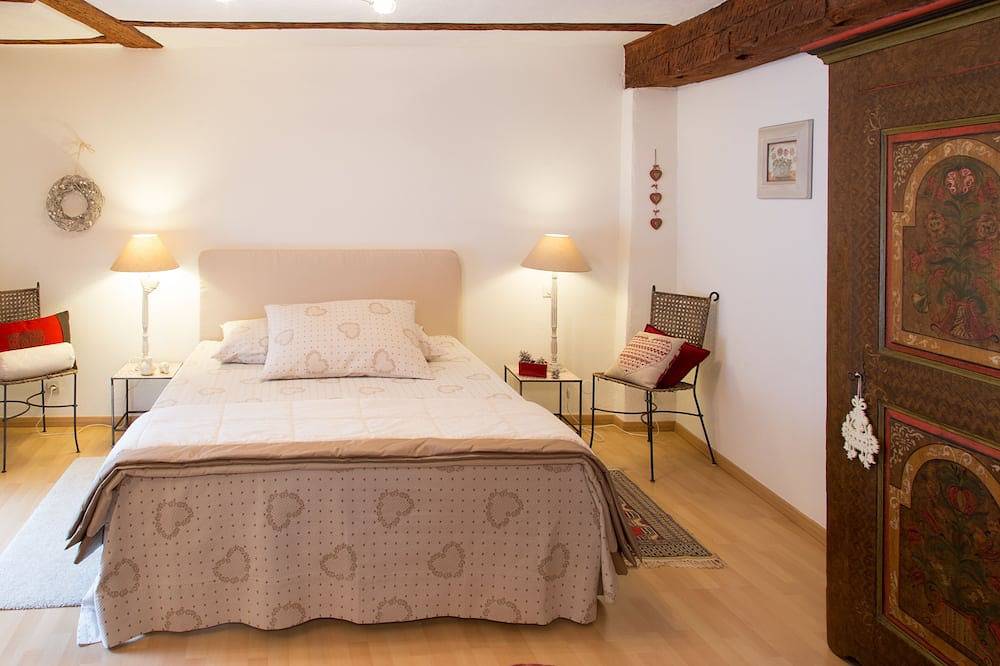 Appartement entier, Gîte coconing ,de 90m2,entre Colmar et Strasbourg ,sur la belle  Route des Vins in Ribeauvillé, Parc naturel régional des Ballons des Vosges