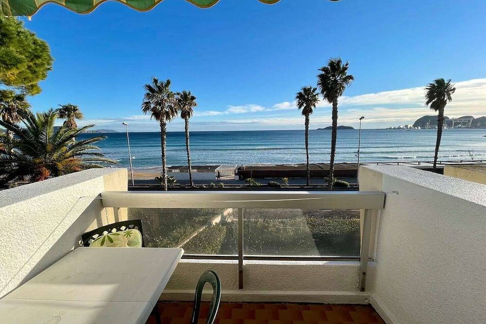 Apartamento entero, Seafront apartment with private parking in La Ciotat, Marsella region