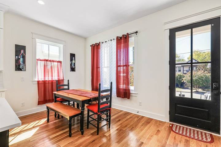 Vacation house for 10 people, with terrace and yard in Nashville