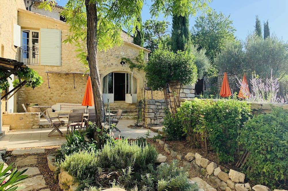 Huis met Provençaalse charme voor liefhebbers van authenticiteit. in Saignon, Parc naturel régional du Luberon