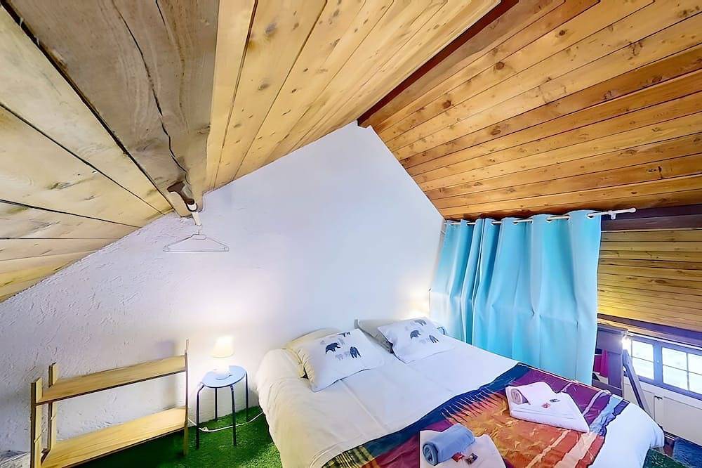 Apartamento entero, Casa-La Lorraine joli studio dans chalet St-Véran in Saint-Véran, Queyras