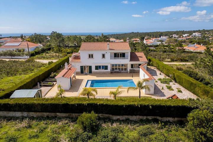 Ferienhaus für 10 Personen, mit Pool in Aljezur