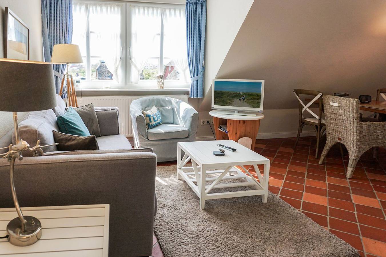 Ganze Wohnung, Komfortable Ferienwohnung "Diedrichsen 4" mit Garten und Strandnähe in List in List (Sylt), Sylt
